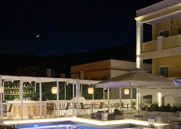 Alidian Bay Leros Aparthotel 4*
