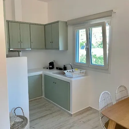 Alidian Bay Leros Aparthotel 4*